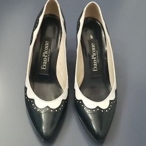 Vintage Evan Picone leather pumps